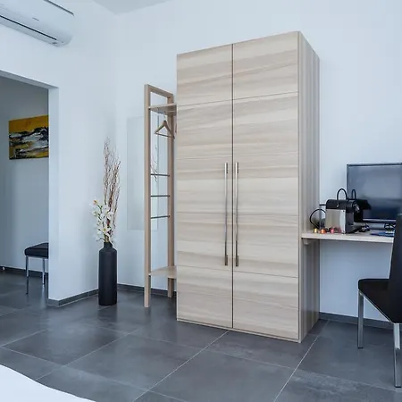 Turmoel Hotel Allhaming